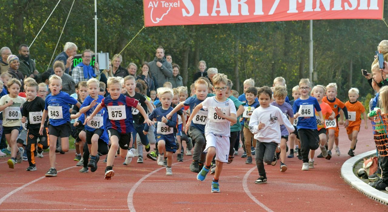 Zeer veel deelnemers bij Scholierenloop